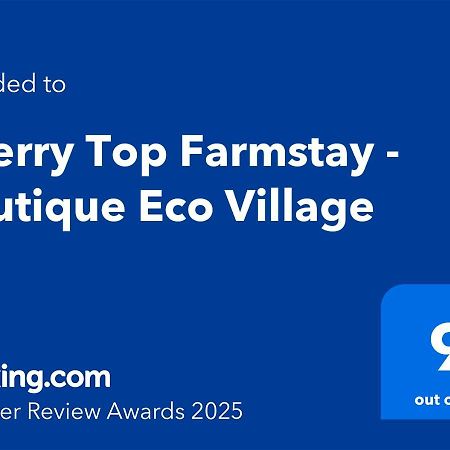 Cherry Top Farmstay - Boutique Eco Village Lilydale ภายนอก รูปภาพ