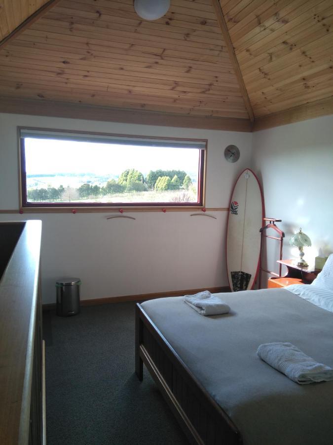 Cherry Top Farmstay - Boutique Eco Village Lilydale ภายนอก รูปภาพ